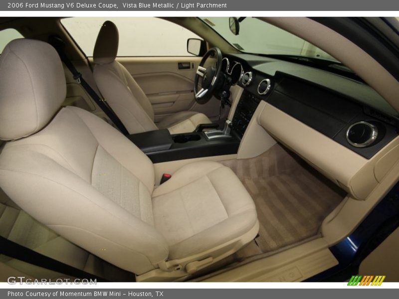 Vista Blue Metallic / Light Parchment 2006 Ford Mustang V6 Deluxe Coupe