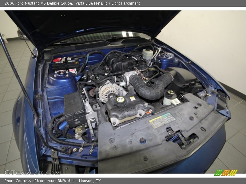 Vista Blue Metallic / Light Parchment 2006 Ford Mustang V6 Deluxe Coupe
