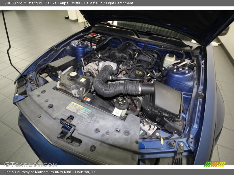 Vista Blue Metallic / Light Parchment 2006 Ford Mustang V6 Deluxe Coupe