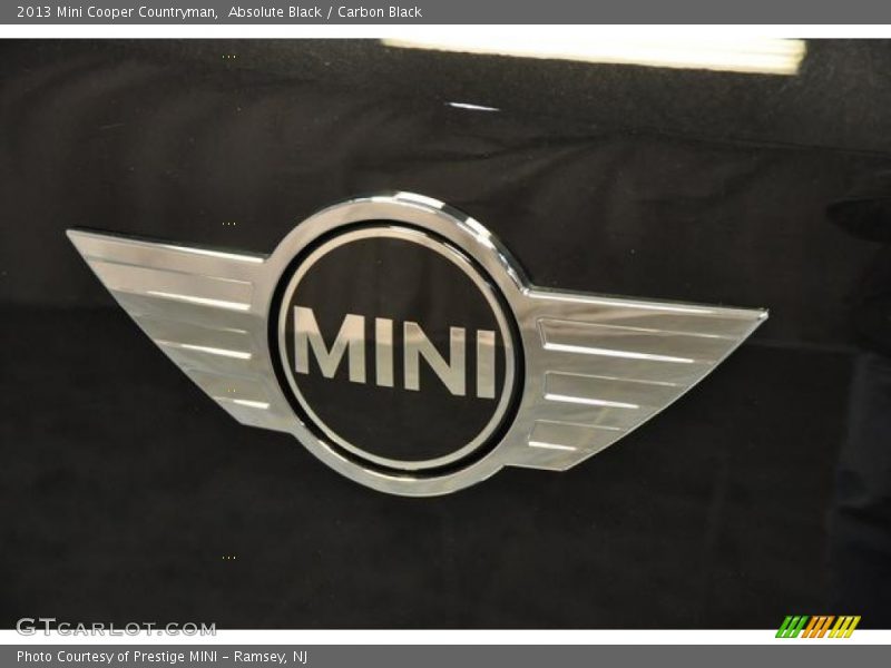 Absolute Black / Carbon Black 2013 Mini Cooper Countryman