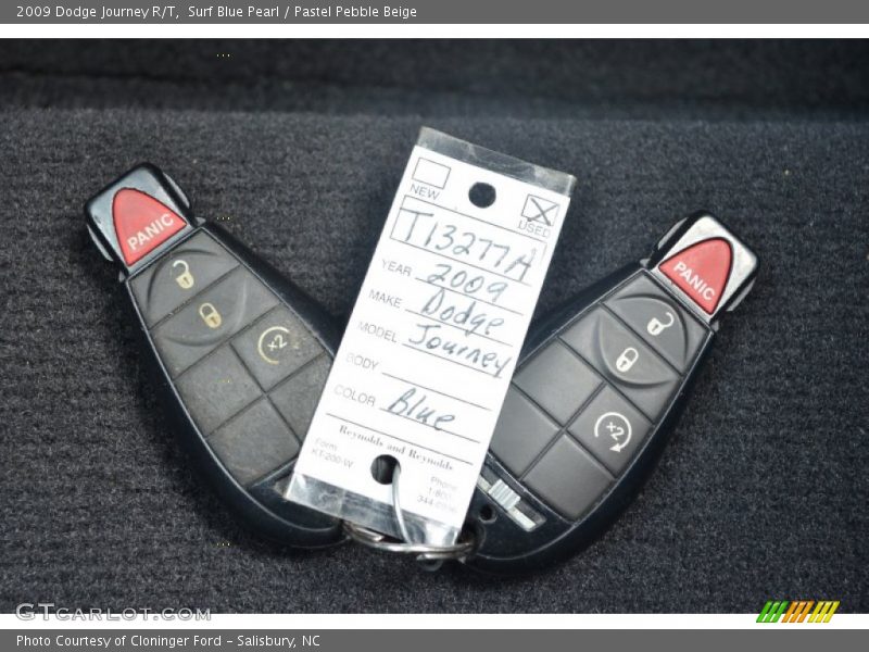 Surf Blue Pearl / Pastel Pebble Beige 2009 Dodge Journey R/T