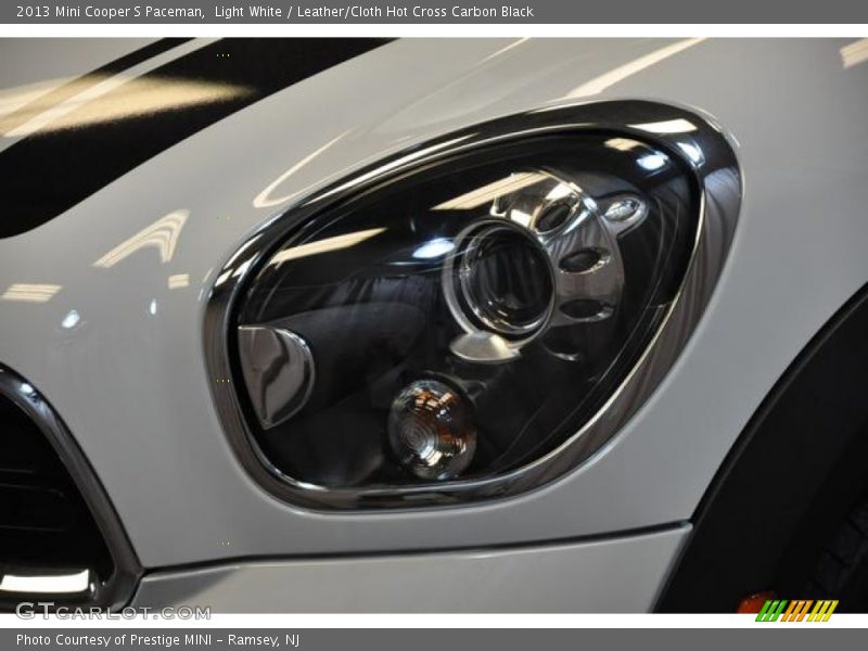 Light White / Leather/Cloth Hot Cross Carbon Black 2013 Mini Cooper S Paceman