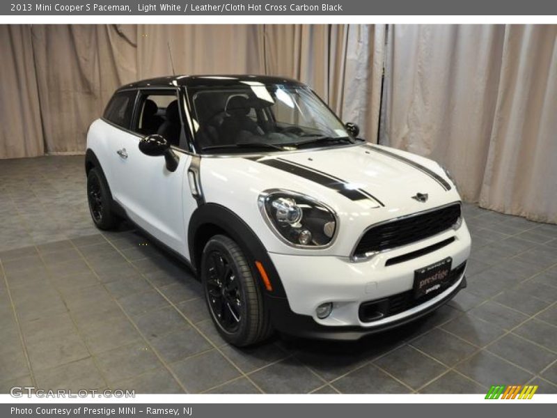 Light White / Leather/Cloth Hot Cross Carbon Black 2013 Mini Cooper S Paceman