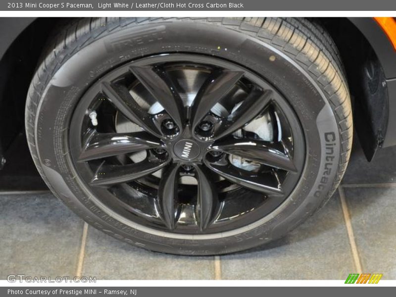 Light White / Leather/Cloth Hot Cross Carbon Black 2013 Mini Cooper S Paceman
