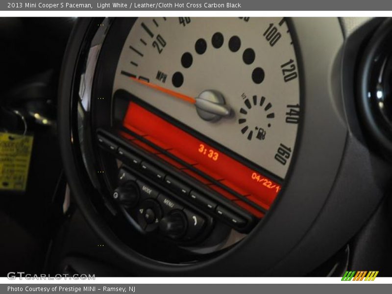 Light White / Leather/Cloth Hot Cross Carbon Black 2013 Mini Cooper S Paceman
