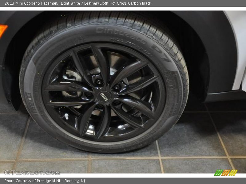 Light White / Leather/Cloth Hot Cross Carbon Black 2013 Mini Cooper S Paceman