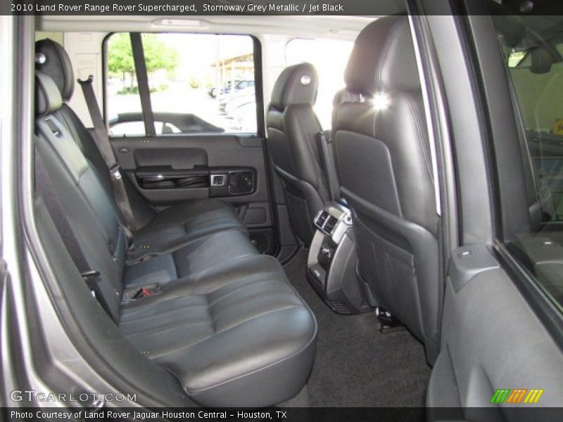Rear Seat of 2010 Range Rover Supercharged