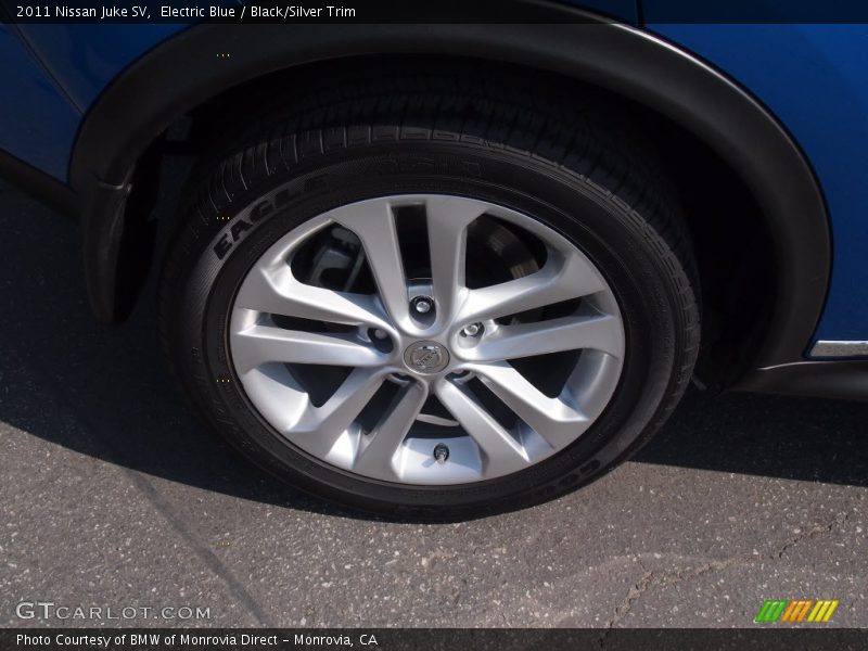 Electric Blue / Black/Silver Trim 2011 Nissan Juke SV