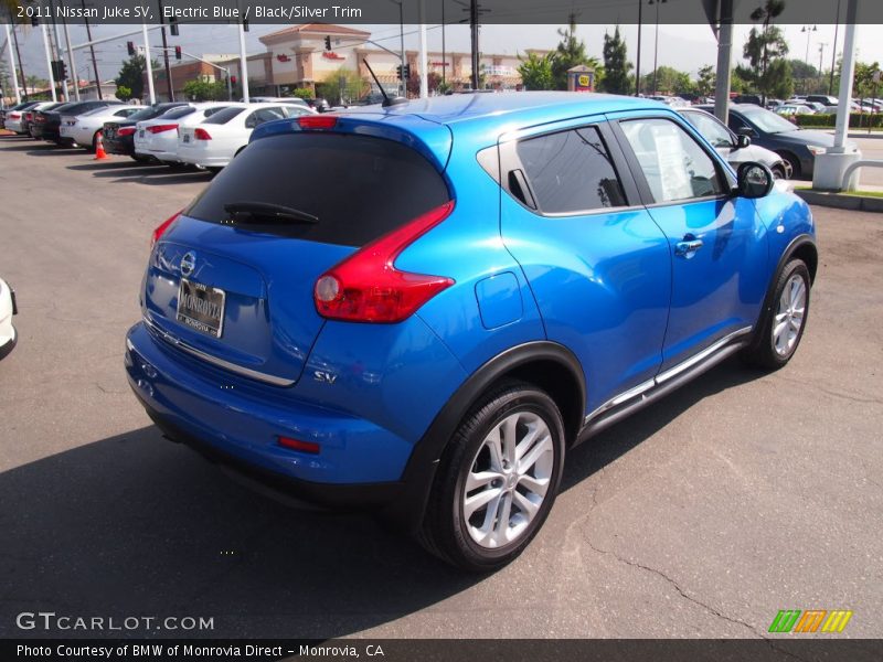 Electric Blue / Black/Silver Trim 2011 Nissan Juke SV