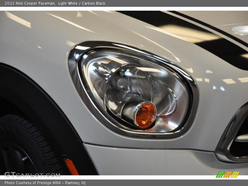 Light White / Carbon Black 2013 Mini Cooper Paceman