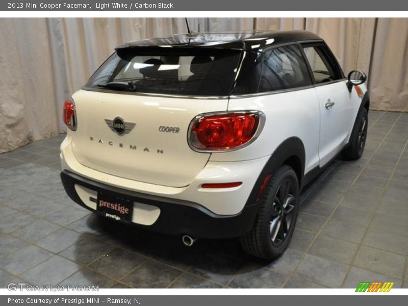Light White / Carbon Black 2013 Mini Cooper Paceman