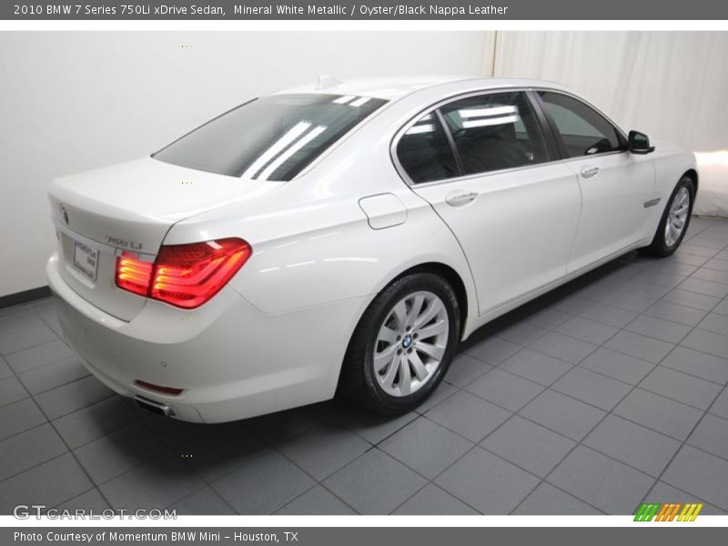 Mineral White Metallic / Oyster/Black Nappa Leather 2010 BMW 7 Series 750Li xDrive Sedan