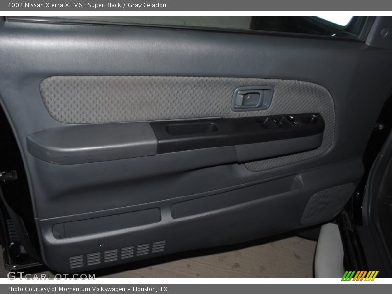 Super Black / Gray Celadon 2002 Nissan Xterra XE V6
