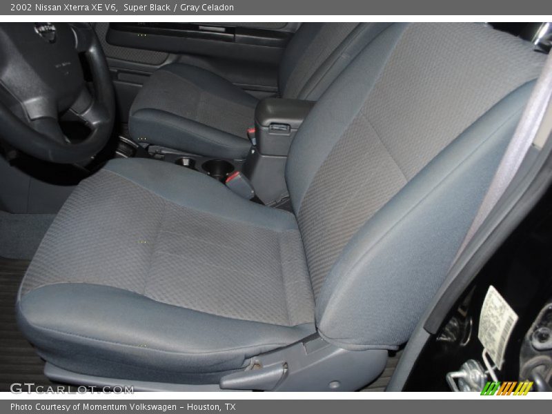 Super Black / Gray Celadon 2002 Nissan Xterra XE V6