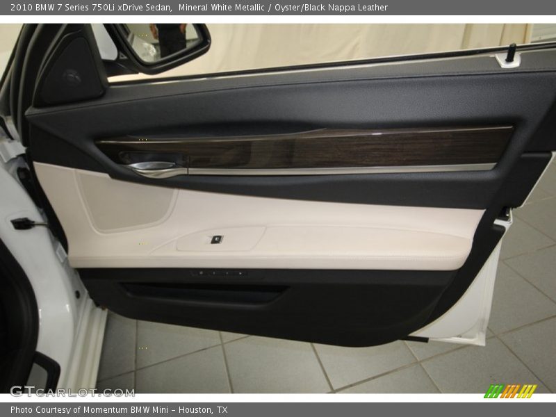 Mineral White Metallic / Oyster/Black Nappa Leather 2010 BMW 7 Series 750Li xDrive Sedan