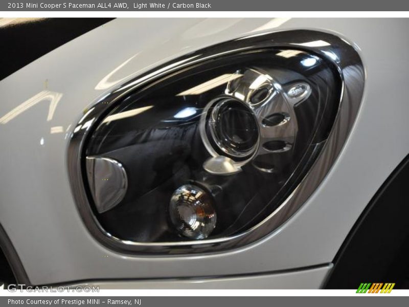 Light White / Carbon Black 2013 Mini Cooper S Paceman ALL4 AWD