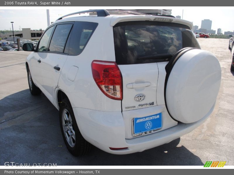 Super White / Ash 2006 Toyota RAV4