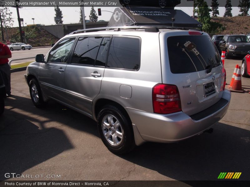 Millennium Silver Metallic / Gray 2002 Toyota Highlander V6