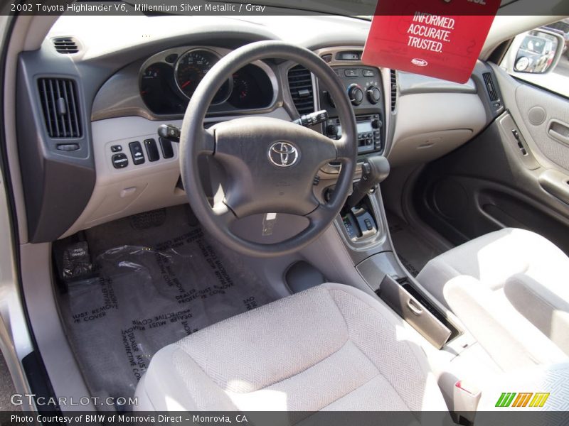 Millennium Silver Metallic / Gray 2002 Toyota Highlander V6