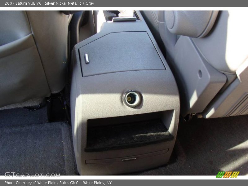 Silver Nickel Metallic / Gray 2007 Saturn VUE V6