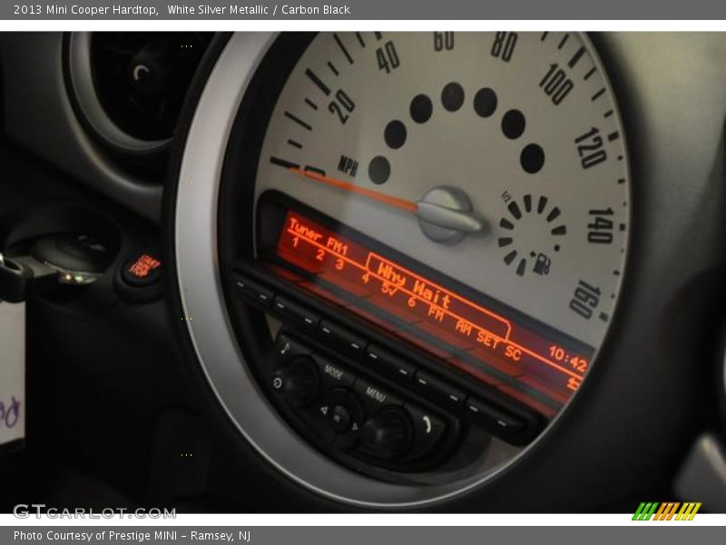 White Silver Metallic / Carbon Black 2013 Mini Cooper Hardtop
