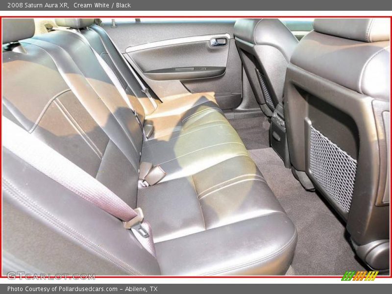 Cream White / Black 2008 Saturn Aura XR