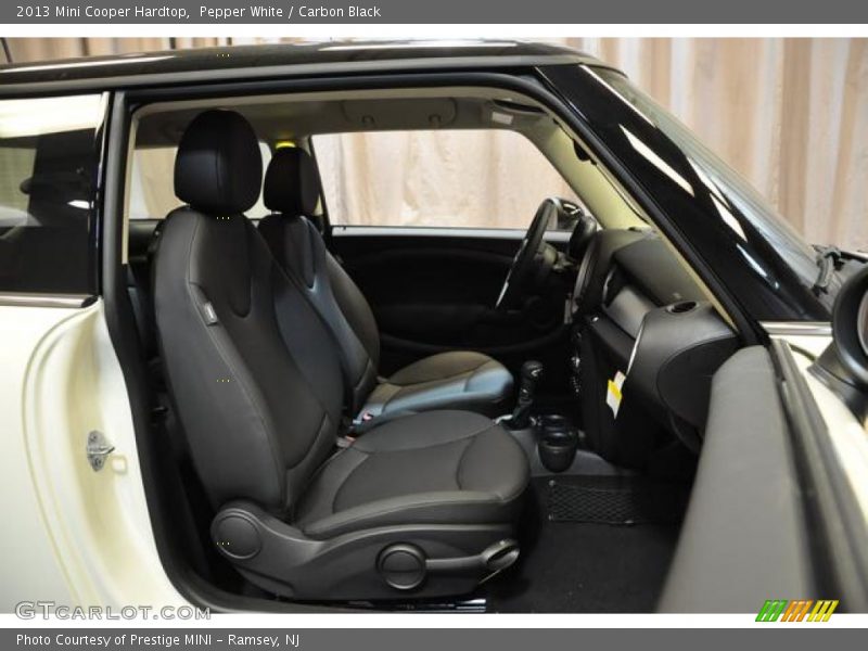 Pepper White / Carbon Black 2013 Mini Cooper Hardtop