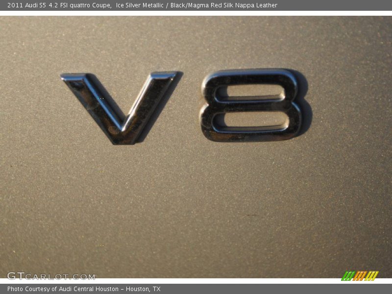 Ice Silver Metallic / Black/Magma Red Silk Nappa Leather 2011 Audi S5 4.2 FSI quattro Coupe