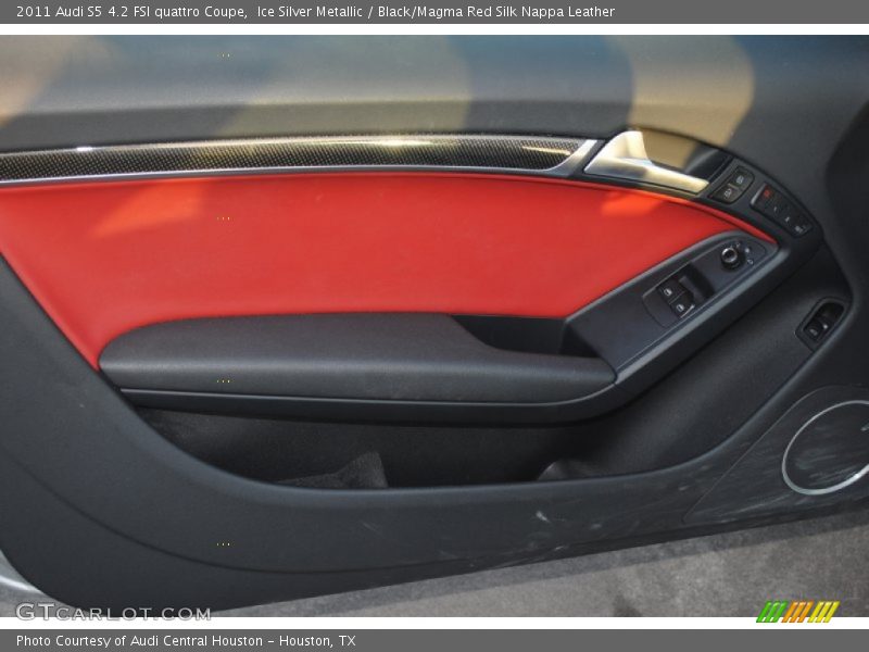 Ice Silver Metallic / Black/Magma Red Silk Nappa Leather 2011 Audi S5 4.2 FSI quattro Coupe
