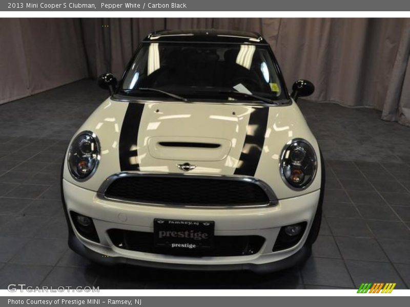 Pepper White / Carbon Black 2013 Mini Cooper S Clubman