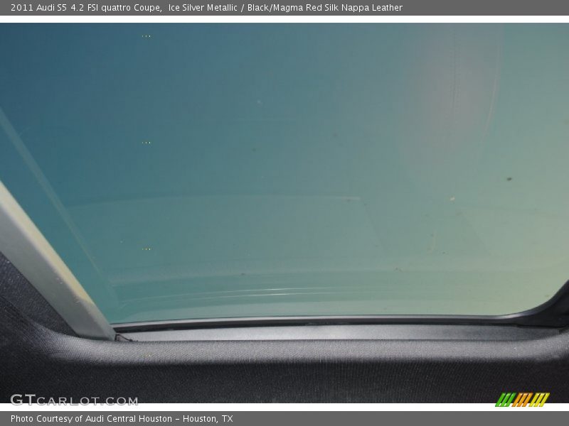Ice Silver Metallic / Black/Magma Red Silk Nappa Leather 2011 Audi S5 4.2 FSI quattro Coupe