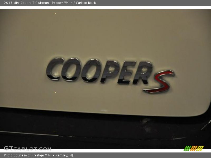 Pepper White / Carbon Black 2013 Mini Cooper S Clubman