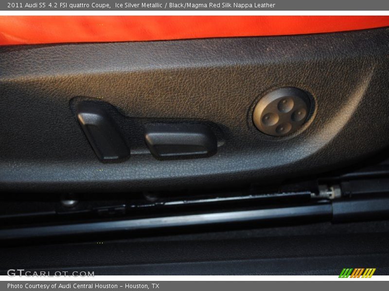 Ice Silver Metallic / Black/Magma Red Silk Nappa Leather 2011 Audi S5 4.2 FSI quattro Coupe