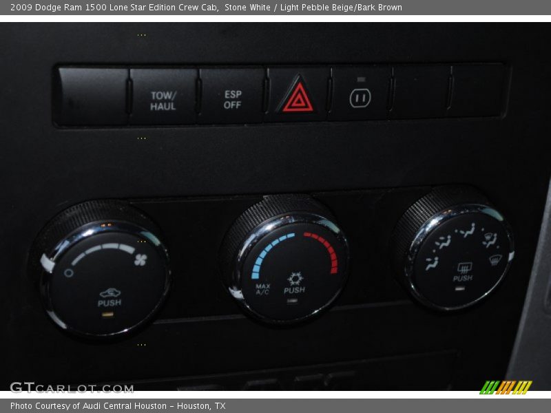 Stone White / Light Pebble Beige/Bark Brown 2009 Dodge Ram 1500 Lone Star Edition Crew Cab