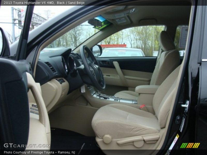 Black / Sand Beige 2013 Toyota Highlander V6 4WD