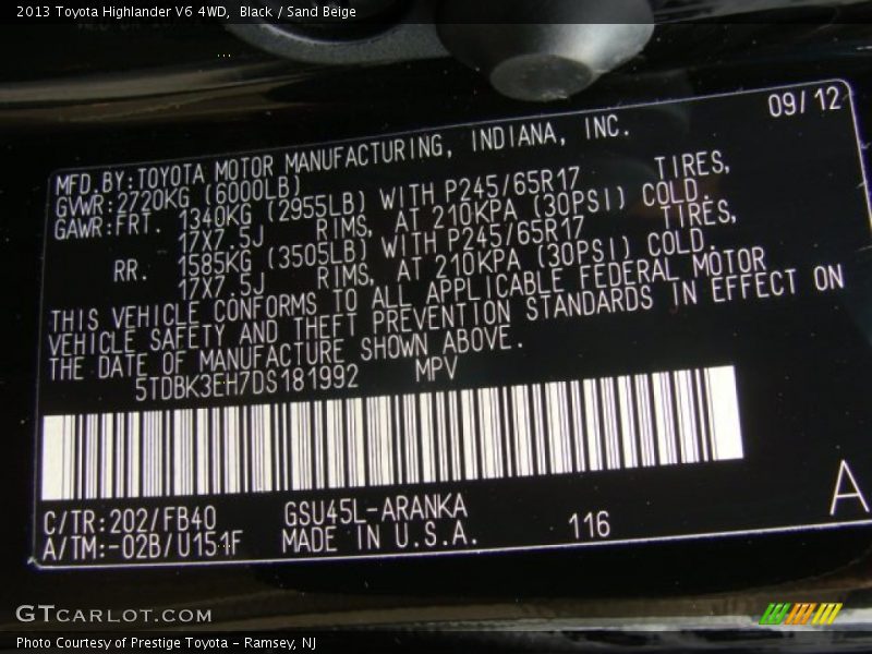 Black / Sand Beige 2013 Toyota Highlander V6 4WD