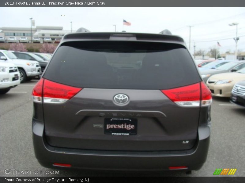 Predawn Gray Mica / Light Gray 2013 Toyota Sienna LE