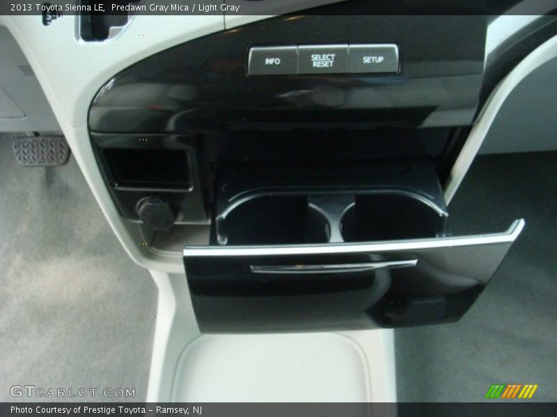 Predawn Gray Mica / Light Gray 2013 Toyota Sienna LE