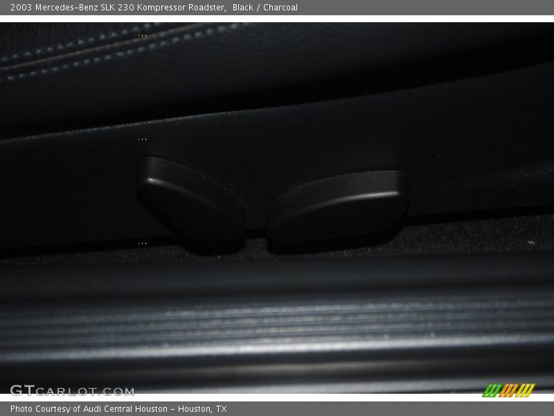 Black / Charcoal 2003 Mercedes-Benz SLK 230 Kompressor Roadster