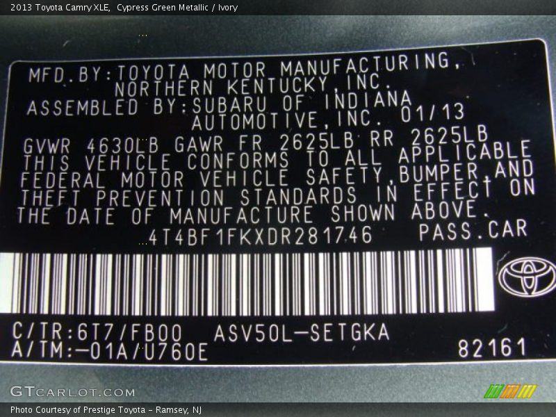 Cypress Green Metallic / Ivory 2013 Toyota Camry XLE