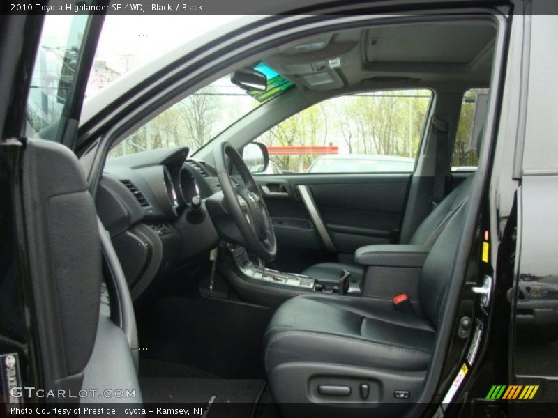 Black / Black 2010 Toyota Highlander SE 4WD