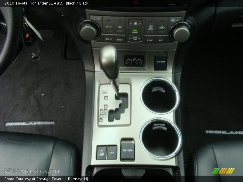 Black / Black 2010 Toyota Highlander SE 4WD