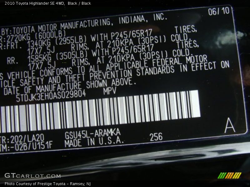 Black / Black 2010 Toyota Highlander SE 4WD