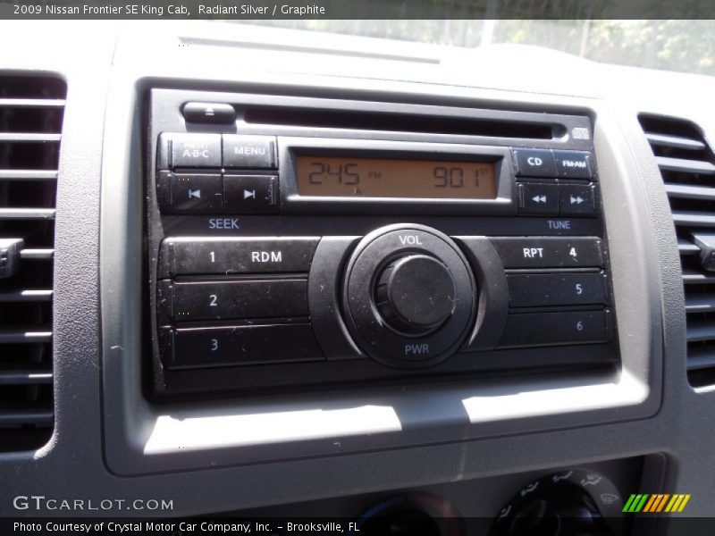 Radiant Silver / Graphite 2009 Nissan Frontier SE King Cab