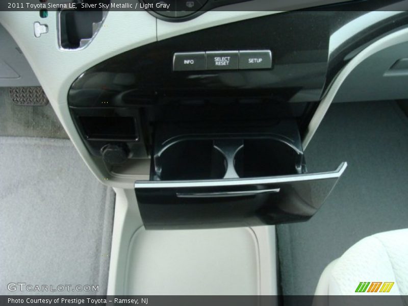 Silver Sky Metallic / Light Gray 2011 Toyota Sienna LE