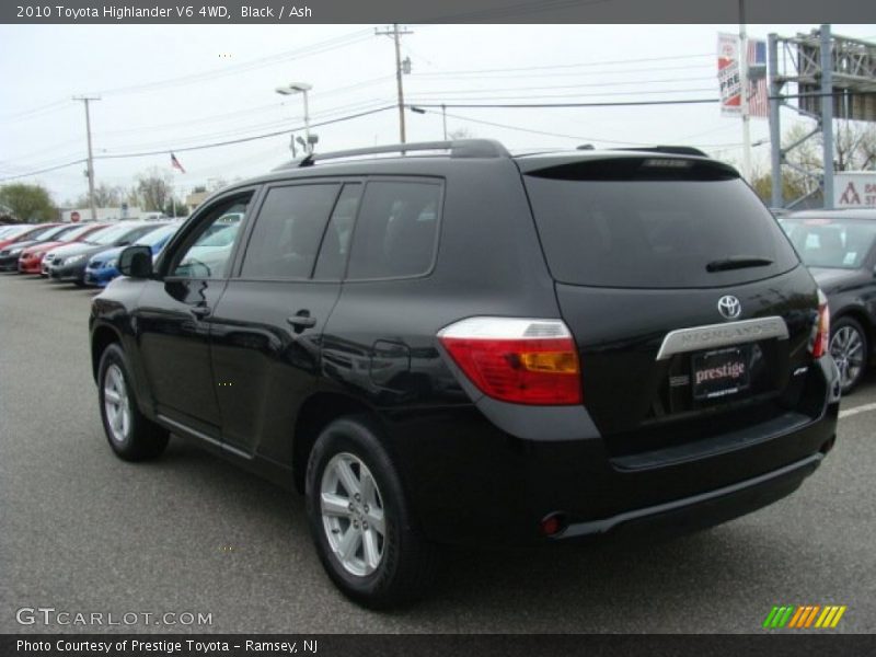 Black / Ash 2010 Toyota Highlander V6 4WD