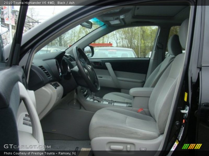 Black / Ash 2010 Toyota Highlander V6 4WD