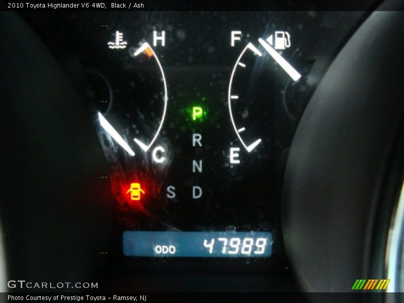 Black / Ash 2010 Toyota Highlander V6 4WD