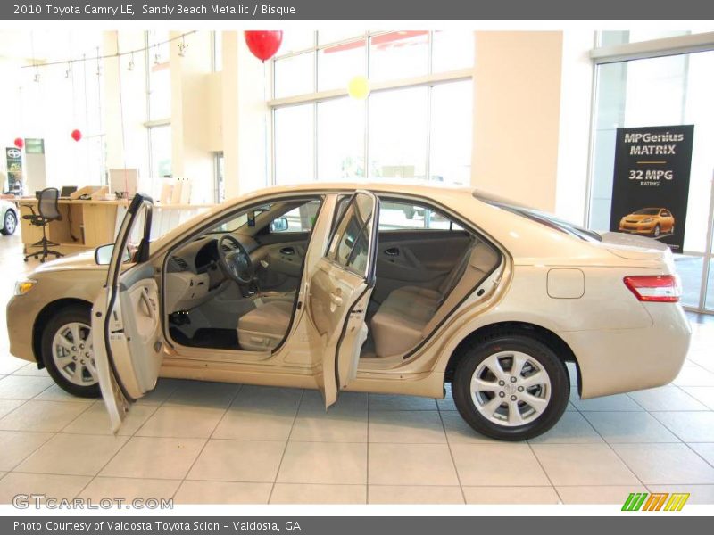 Sandy Beach Metallic / Bisque 2010 Toyota Camry LE