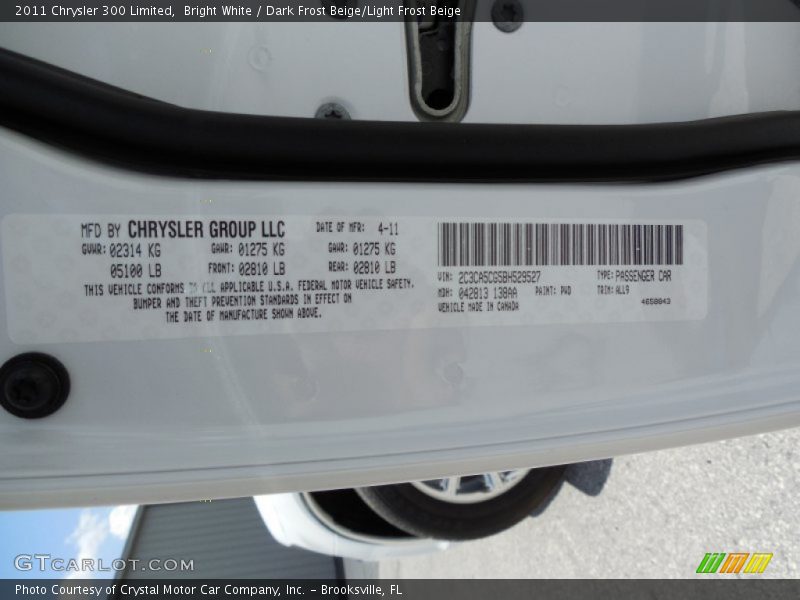 Bright White / Dark Frost Beige/Light Frost Beige 2011 Chrysler 300 Limited